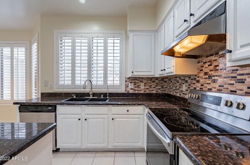 2421 Nolina Dr, Chandler AZ 85286-7420 exterior