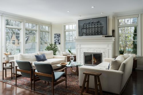 835 Gln Ave, Milwaukee WI 53217-5216 exterior