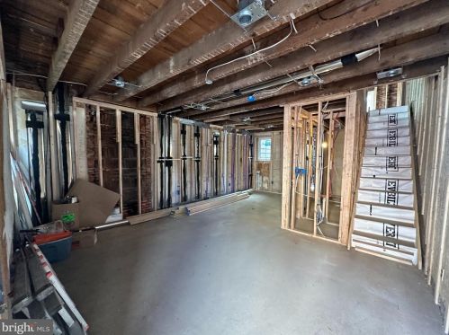 1633 9th St, Philadelphia PA  19122-0028 exterior