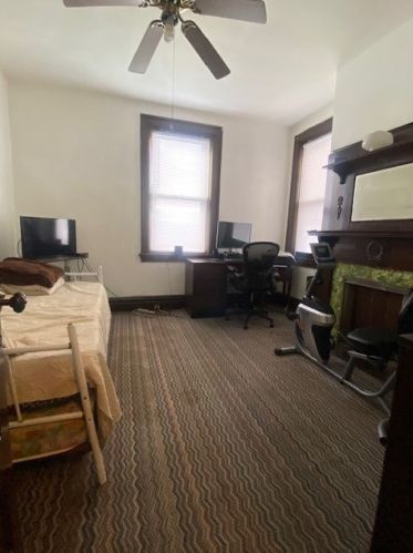 6415 Dean St, Pittsburgh PA 15206-1840 exterior