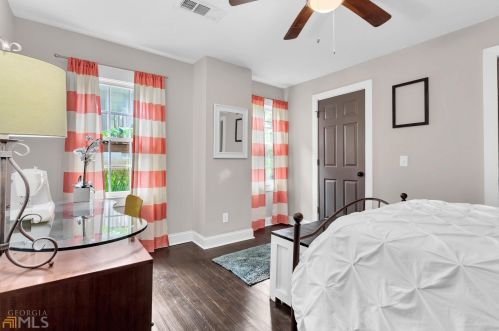 548 Holderness St, Atlanta GA 30310-1750 exterior