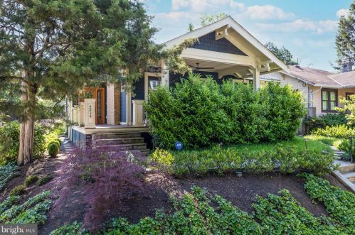 4539 43rd Pl, Washington, DC 20016-4557