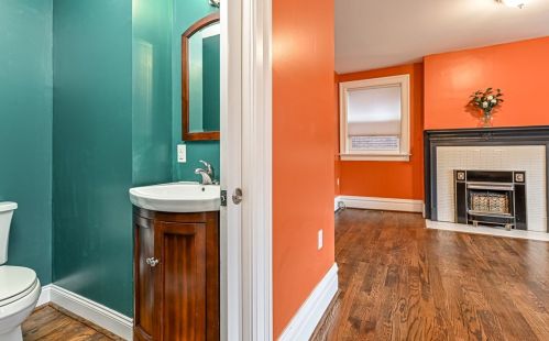 409 Hutchinson Ave, Pittsburgh PA 15218-1327 exterior