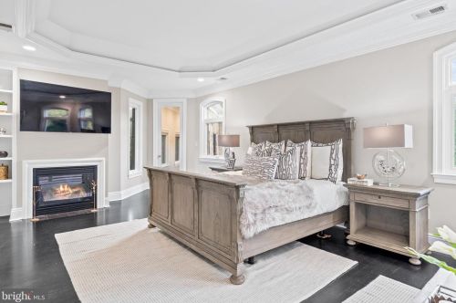 1645 Kirby Rd, Mc Lean VA  22101-3240 exterior