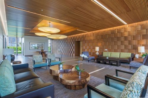 1555 Kapiolani Blvd, Honolulu HI 96814-4553 exterior