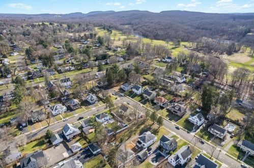 79 Mason Dr, New Britain CT 06052-1929 exterior