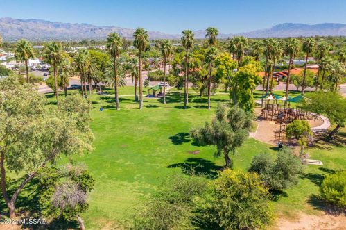 2231 Norris Ave, Tucson AZ  85719-3825 exterior