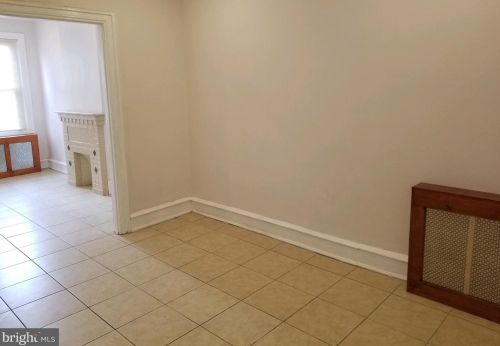 1633 17th St, Philadelphia PA  19145-1524 exterior