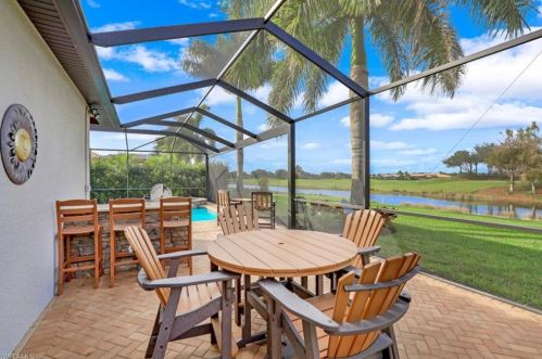 10153 Biscayne Bay Ln, Naples FL 34120-3732 exterior