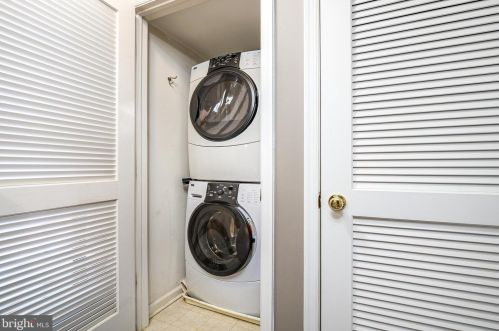 491 Cameron Sta Blvd, Alexandria VA 22304-8683 exterior