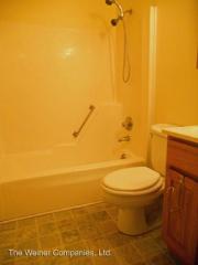 613 Bonnymeade Dr, Champaign IL  61821-3488 exterior