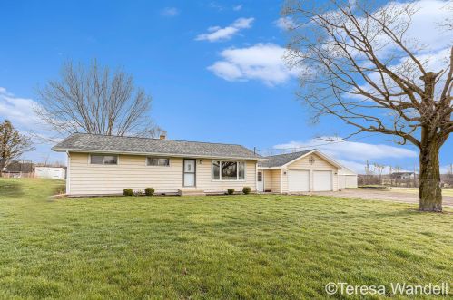 1221 138th Ave, Wayland MI  49348-9553 exterior
