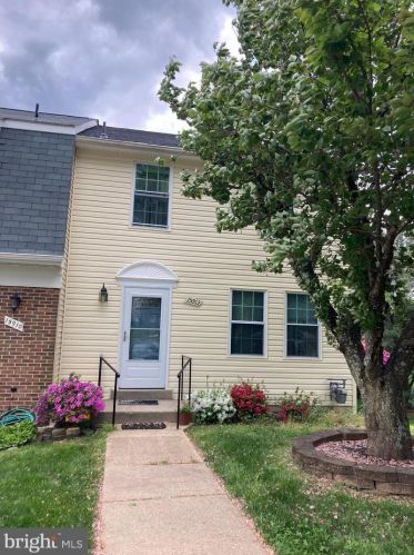 15912 Indian Hills Ter, Rockville, MD 20855-2624