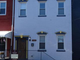 190 43rd St, Pittsburgh, PA 15201-3152