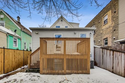 3017 Albany Ave, Chicago IL 60618-6911 exterior