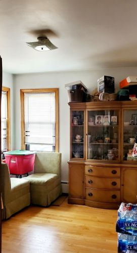 5654 Kolin Ave, Chicago IL 60629-5234 exterior