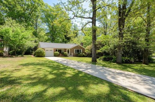 849 Artwood Rd, Atlanta, GA 30307-1301