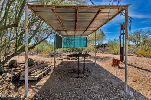 4105 Hogan Dr, Tucson AZ 85735-1809 exterior