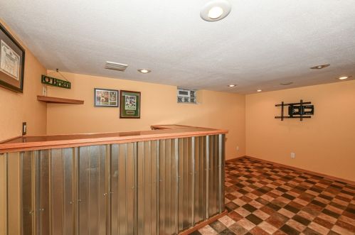 2254 61, Milwaukee WI 53213-1502 exterior