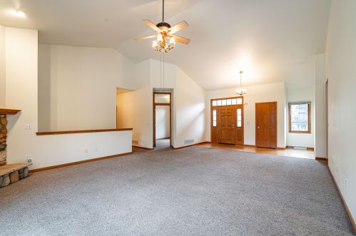 2269 Mangold Ave, Milwaukee WI 53221-4949 exterior