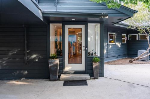 2634 49th St, Austin TX 78756-2833 exterior