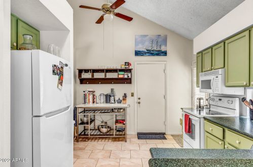 4571 Linda Ln, Chandler AZ 85226-5841 exterior