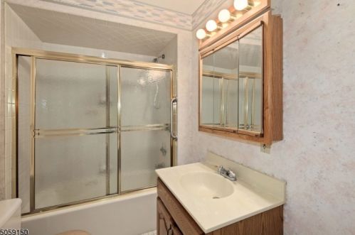 57 Union St, Montclair NJ 07042-6301 exterior