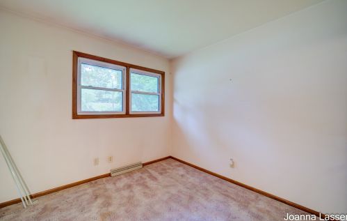 633 Randall Rd, Meskegon MI 49441-4953 exterior