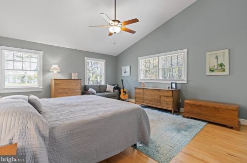 3655 Horn Rd, Huntingtown MD 20639-9546 exterior