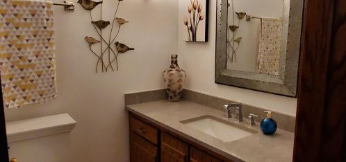 8522 Whitaker Ave, Milwaukee WI 53228-2866 exterior