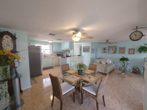 10338 Honeysuckle Ln, Port Richey FL  34668-3216 exterior