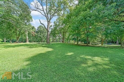 165 Avery Dr, Atlanta GA  30309-2700 exterior