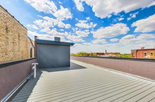 1750 Huron St, Chicago IL  60622-3806 exterior