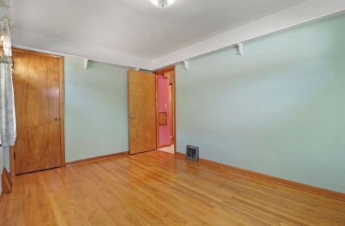 4803 Fillmore Dr, Milwaukee WI 53219-2365 exterior