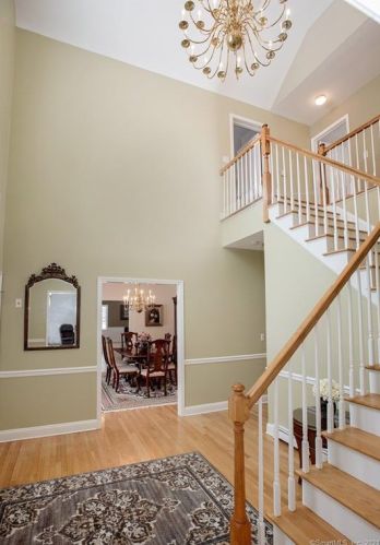 242 Barrack Hl Rd, Ridgefield CT 06877-3006 exterior