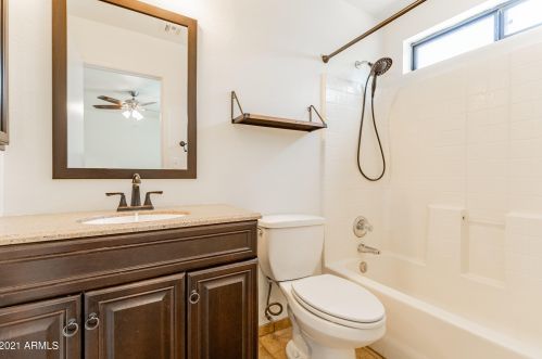 22409 31 Dr, Phoenix AZ 85041-4303 exterior