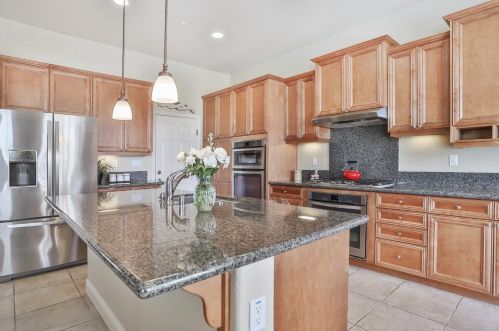 797 Hildebrand Cir, Folsom CA 95630-6309 exterior