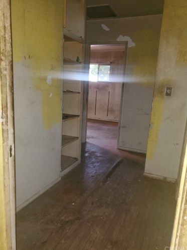 13717 Dunrobin Ave, Bellflower CA 90706-2540 exterior