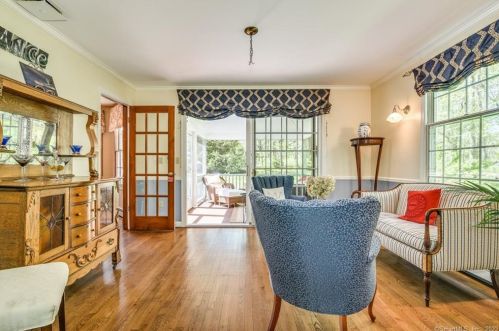 43 Jefferson Dr, Ridgefield CT 06877-5910 exterior