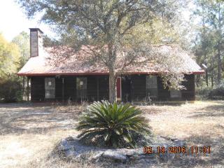 4292 Elvis Presley Dr, Milton FL  32583-2446 exterior