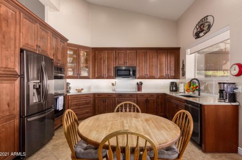 6372 Linda Ln, Chandler AZ 85226-5850 exterior