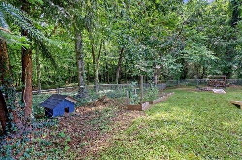 639 Cofield Dr, Atlanta GA 30354-1001 exterior