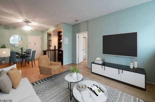 6-16 Blackwell St, Dover NJ 07801-4643 exterior