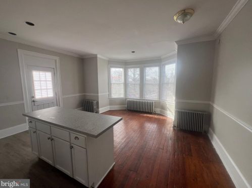 6632 Germantown Ave, Philadelphia, PA 19119-2155