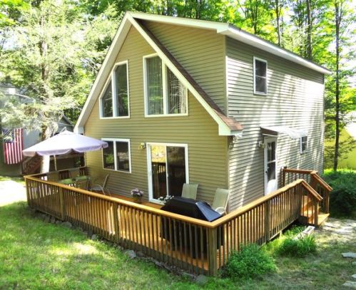 1034 Tomahawk Rd, Lake Ariel, PA 18436