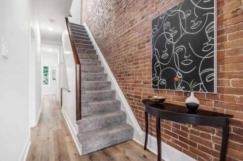 2646 Russell Blvd, Saint Louis MO 63104-2608 exterior