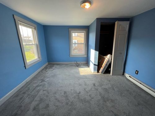 9046 Maple St, Pittsburgh PA  15239-1628 exterior