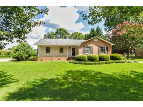 405 Westminister Dr, Stonycreek, NC 27244-8412