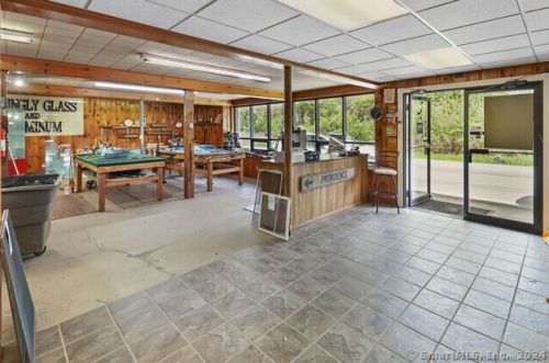 79 Commerce Ave, Killingly CT 06239-2804 exterior