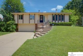 10626 Grand Ave, Omaha, NE 68134-2441